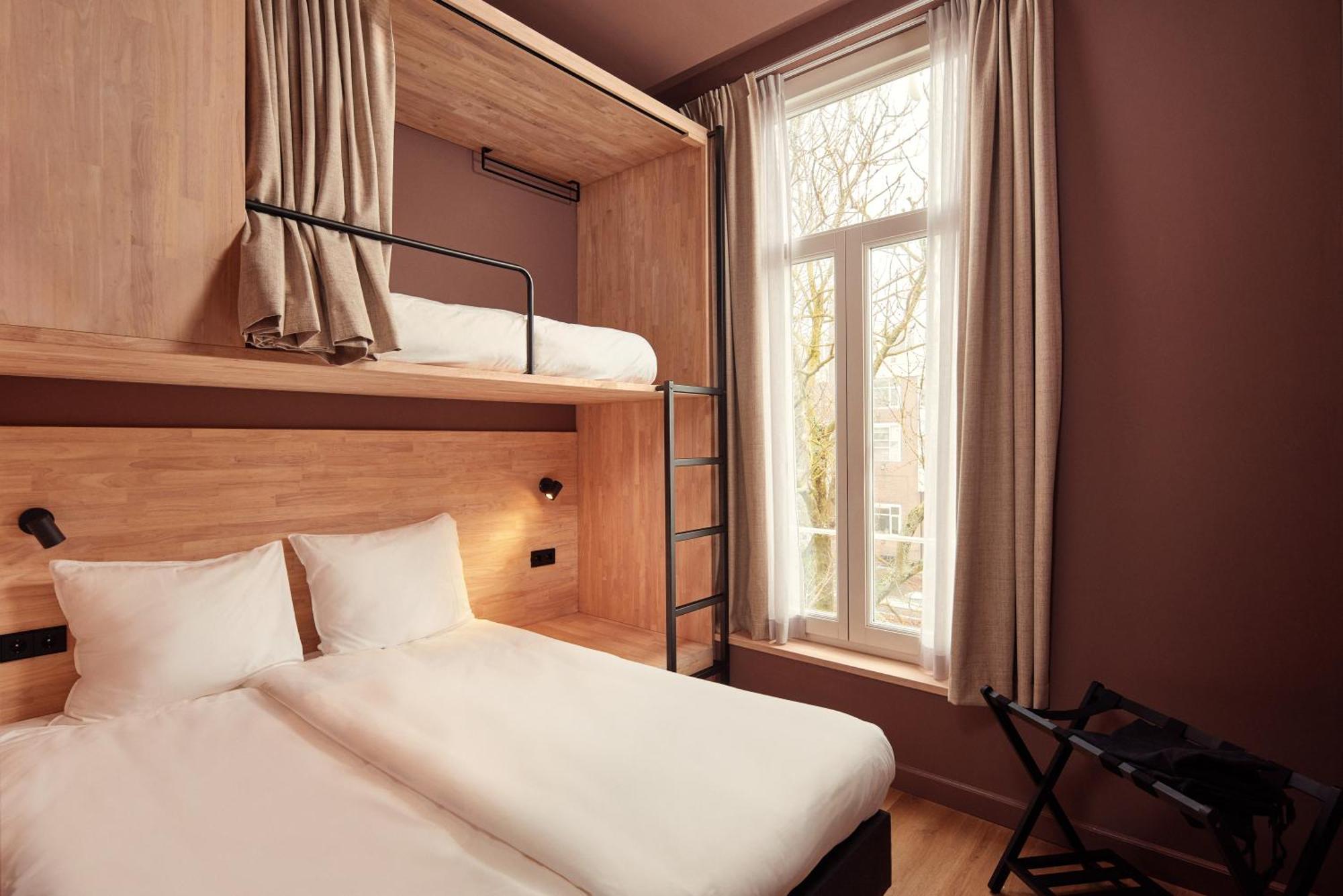 The Elephant Hostel Amsterdam Exterior photo