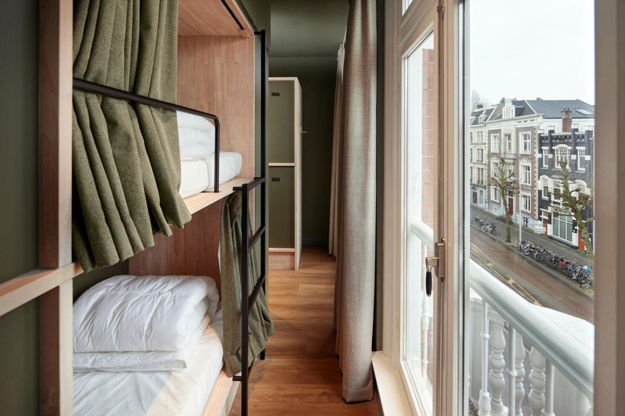 The Elephant Hostel Amsterdam Exterior photo