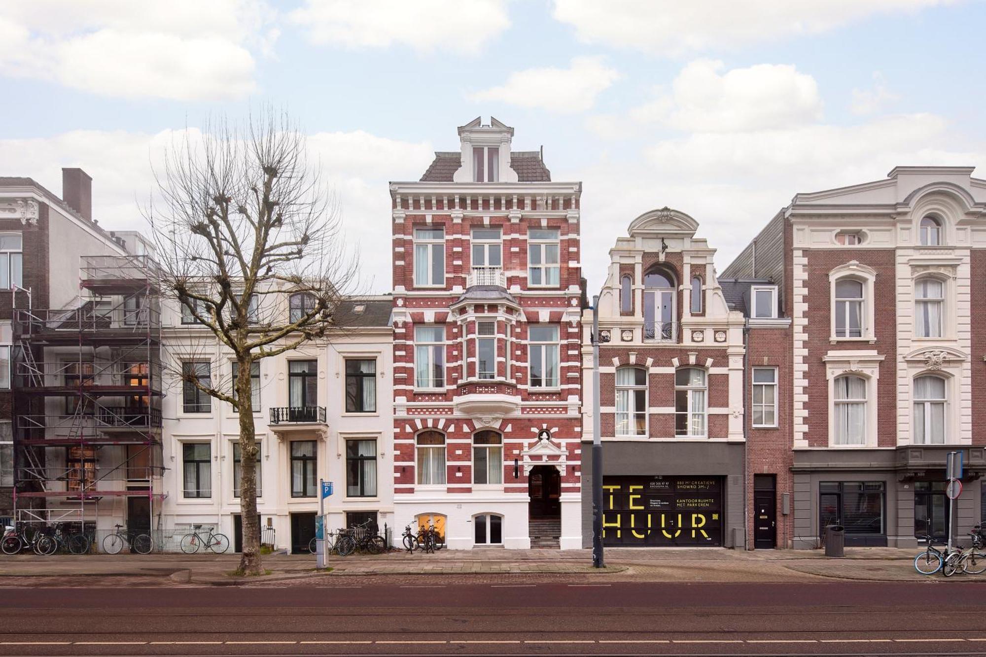 The Elephant Hostel Amsterdam Exterior photo